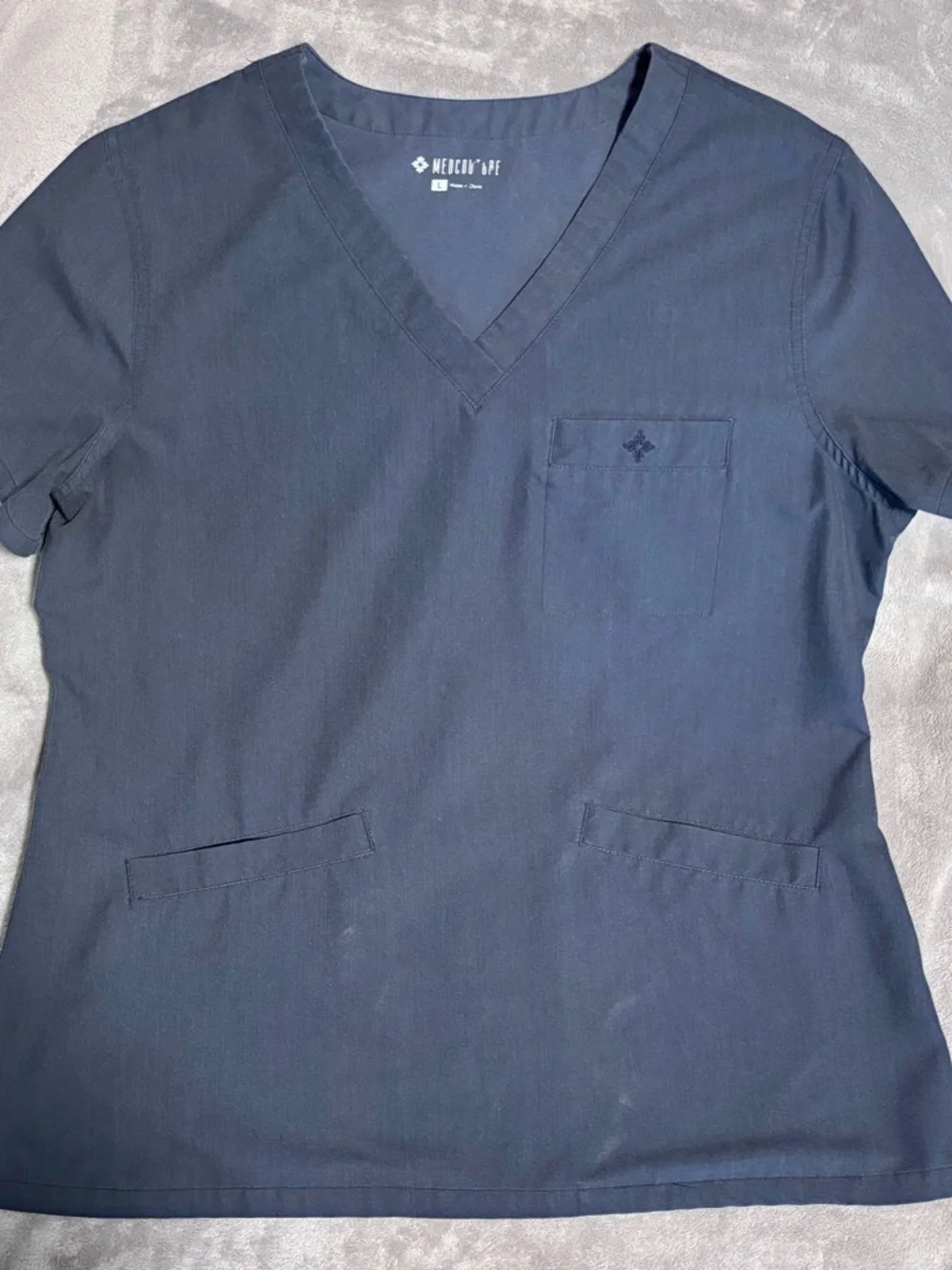 Med Couture Navy Scrub Set - Picture 2 of 4